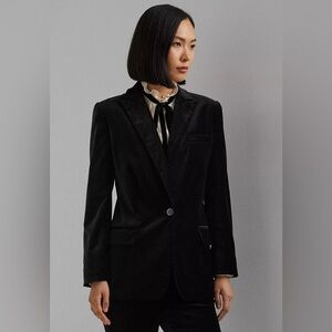 JH Collectibles Classic Black Velvet Blazer size 8